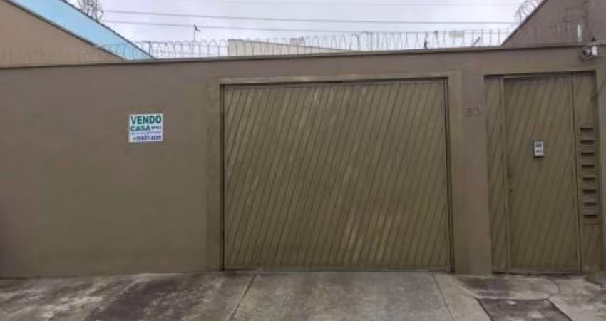 SOBRADO EM CONDOMINIO FECHADO NA REGIÃO DA VILA SILVIA