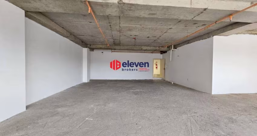 Sala Comercial para Locação ou Venda em Santos em Edifício Corporativo