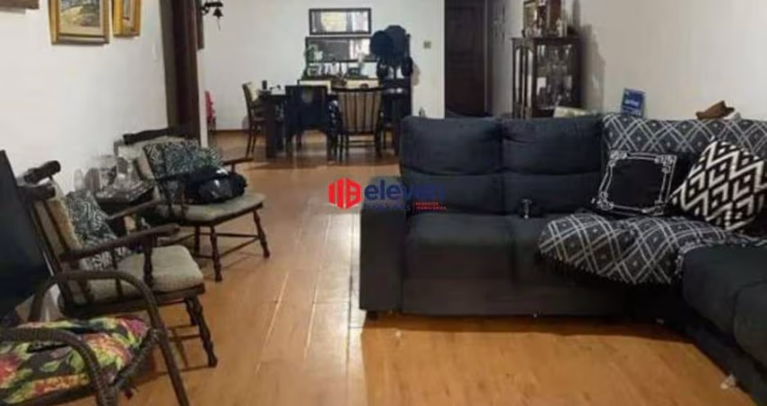 Amplo Apartamento Porteira Fechada a 50m da Praia – Boqueirão, Santos/SP