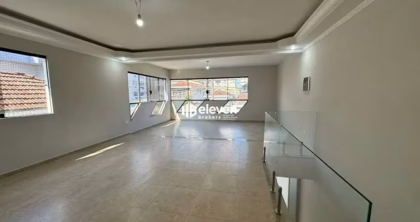 Ampla Casa Sobreposta com 6 Dormitórios e Espaço Gourmet – 152m² Marapé - Santos-SP