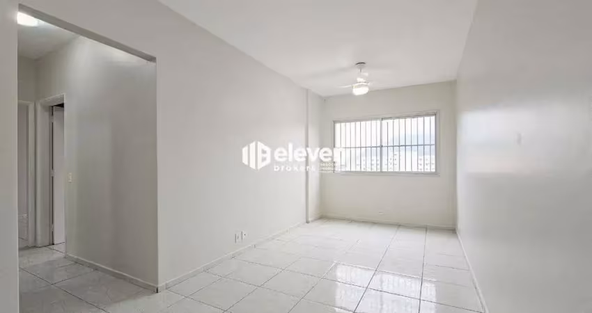 Apartamento Reformado com 2 Dormitórios em Condomínio Completo – Vila Belmiro, Santos/SP