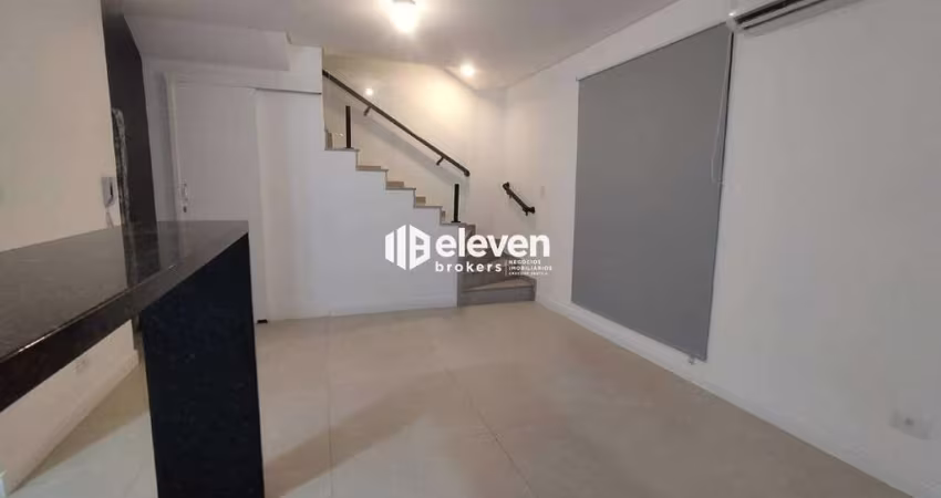 CASA TRIPLEX NO BOQUEIRÃO