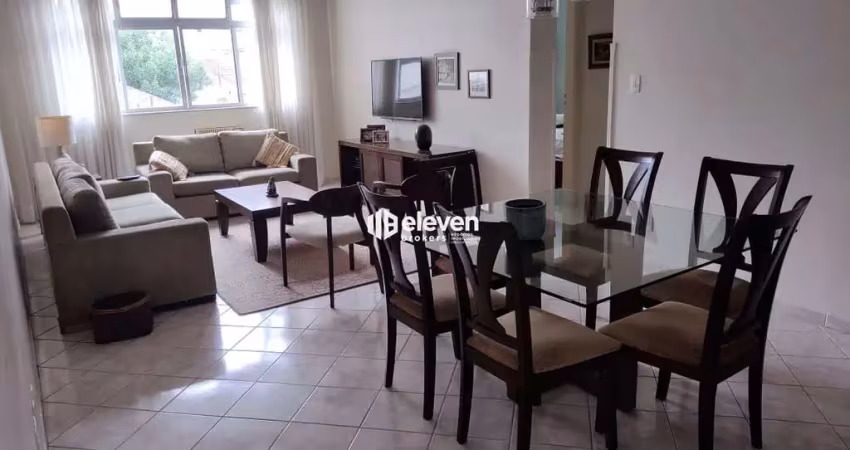 Muy hermoso! apartamento c/02 dormts, sendo 02 suites, dependencia completa de empregada, 100 metros da praia, garagem demarcada !