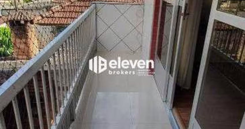 Casa Ampla com 3 Dormitórios e Excelente Localização no Marapé