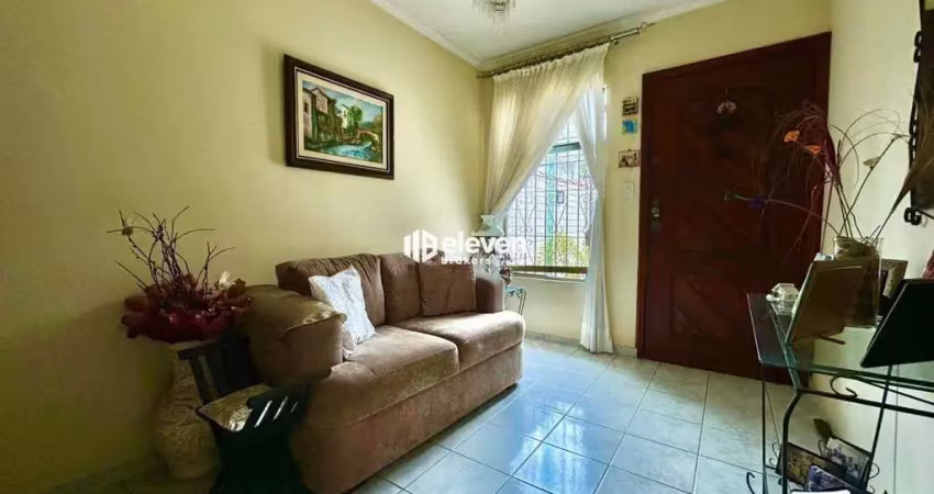 Casa térrea no boqueirão – 3 dormitórios (1 suíte), quintal com churrasqueira e 1 vaga – pertinho do canal 4!