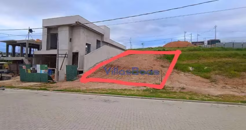Terreno à venda com 330m² no condomínio Terras Alpha!