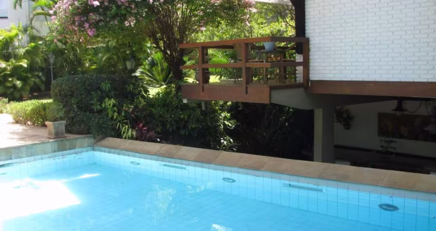 Casa com 5 dormitórios à venda, 560 m² por R$ 3.200.000,00 - Jardim das Colinas - São José dos Campos/SP