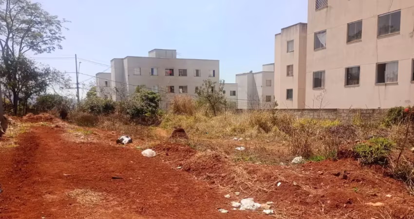 Lotes de 360m²  totalmente planos- próximo ao centro de itatiaiuçu