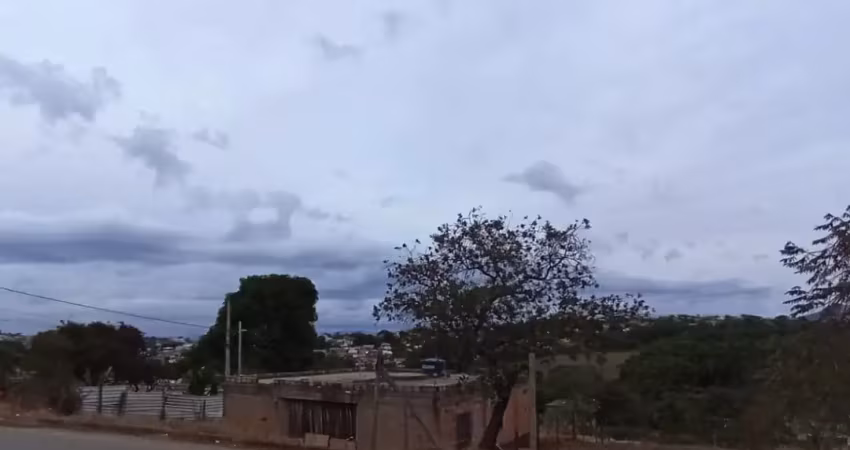 Lote 360m²- bairro pousada del rey- rua principal - escritura registrada