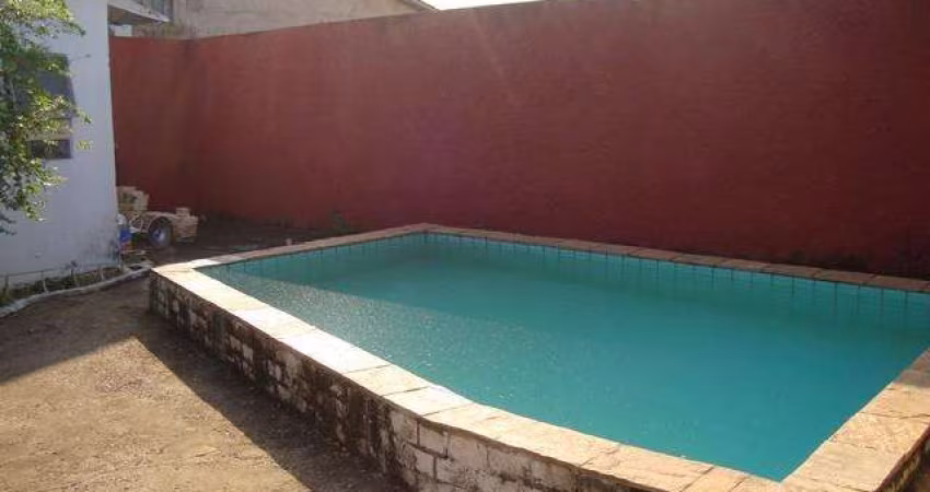 Casa com 02 dormitórios à venda, 212 m² por R$ 275.000 - Altos do Coxipó - Cuiabá/MT