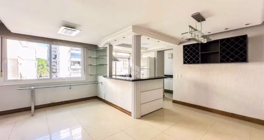 Apartamento com 3 quartos à venda na Avenida Coronel Lucas de Oliveira, 2437, Petrópolis, Porto Alegre