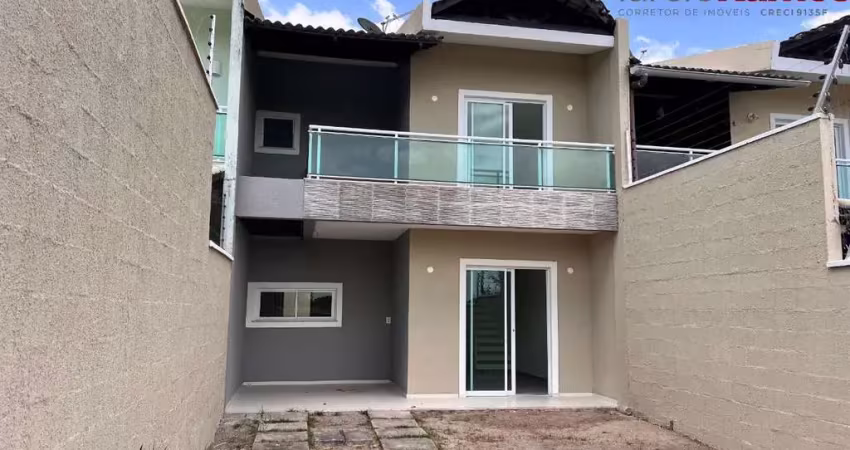 Imperdível casa à venda em eusébio-ce, com 4 quartos e 3 suítes, 4 banheiros, 4 vagas de garagem e 130m² de área