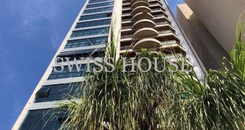 Apartamento com 4 quartos para alugar na Rua Maria Monteiro, --, Cambuí, Campinas