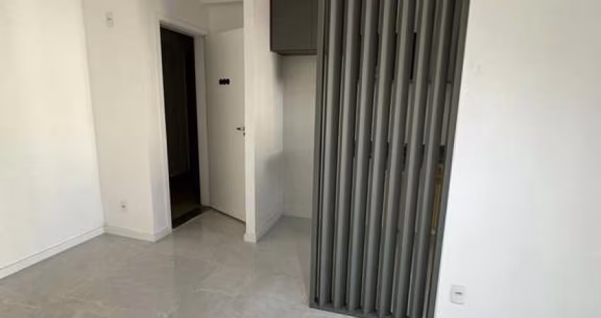 Apartamento com 2 quartos para alugar na Rua Doutor Quirino, --, Centro, Campinas