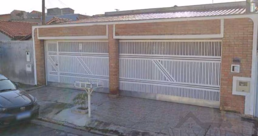 Casa com 3 quartos à venda na Rua Benedito Loro, --, Jardim Roseira, Campinas