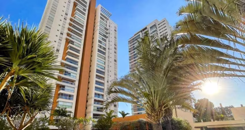 Apartamento com 3 quartos para alugar na Rua São Salvador, --, Taquaral, Campinas