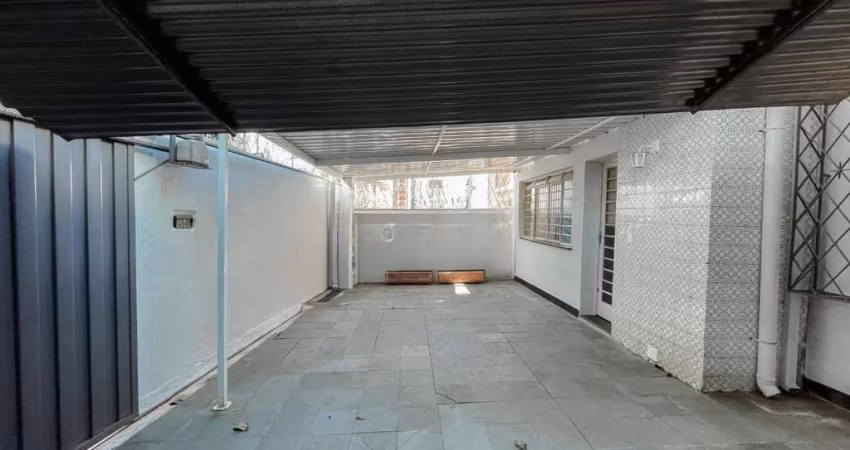Casa com 2 quartos para alugar na Rua Duque de Caxias, --, Centro, Campinas