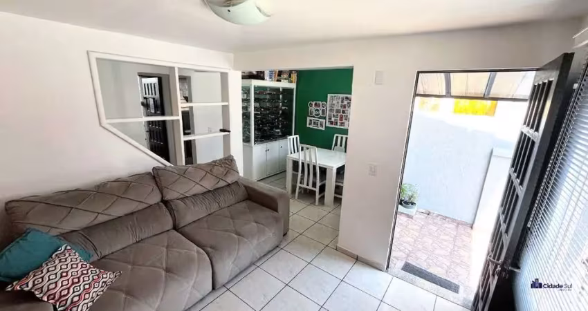 Casa em condomínio fechado com 3 quartos à venda na Rua Padre Estanislau Trzebiatowski, 712, Alto Boqueirão, Curitiba