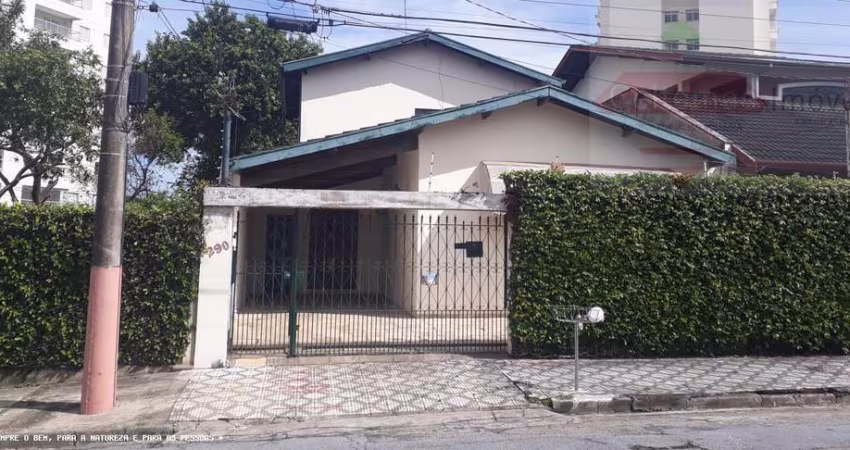 Sobrado para Venda em Taubaté, Jardim Eulalia, 3 dormitórios, 1 suíte, 4 banheiros, 3 vagas