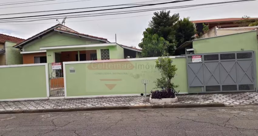 Casa para Venda em Taubaté, Vila das Jabuticabeiras, 4 dormitórios, 1 suíte, 2 banheiros, 2 vagas