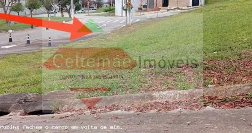 Terreno no Condomínio Cataguá Way