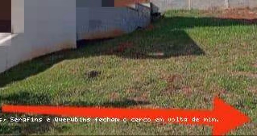 Terreno no Condomínio Cataguá Way