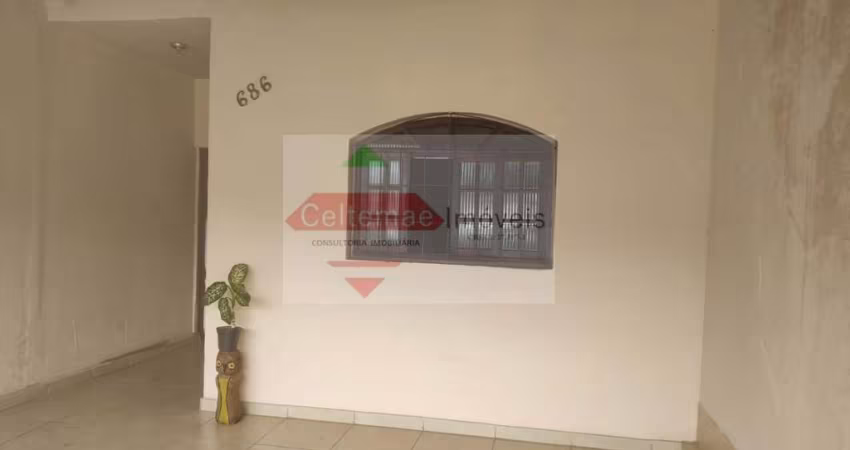 Casa 01 Dormitório, no Bairro Bonfim