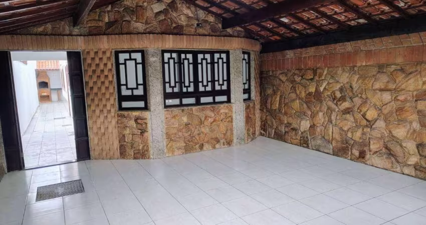 Casa com 2 dormitórios à venda, 150 m² por R$ 530.000,00 - Tupi - Praia Grande/SP