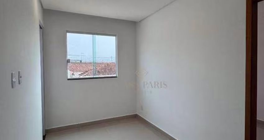 Sobrado com 2 dormitórios à venda, 48 m² por R$ 300.000,00 - Maracana - Praia Grande/SP