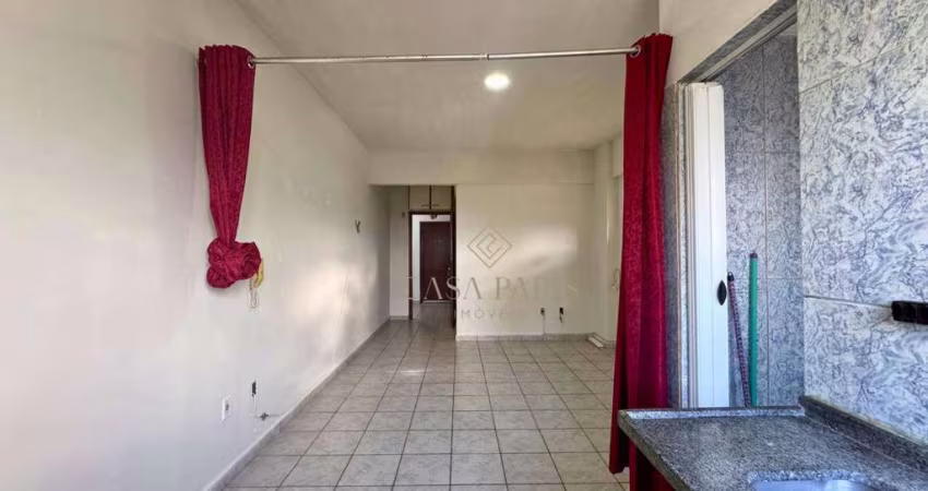 Kitnet com 1 dormitório à venda, 28 m² por R$ 185.000 - Vila Assunção - Praia Grande/SP