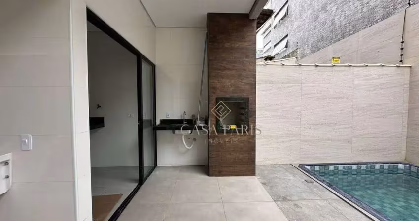 Sobrado com 3 dormitórios, piscina e área gourmet com churrasqueira à venda, 160 m² por r$ 1.200.000 - canto do forte - praia grande/sp