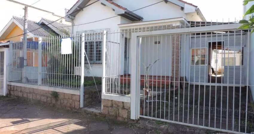 Casa à venda, 4 quartos, 3 vagas, Nossa Senhora das Graças - Canoas/RS