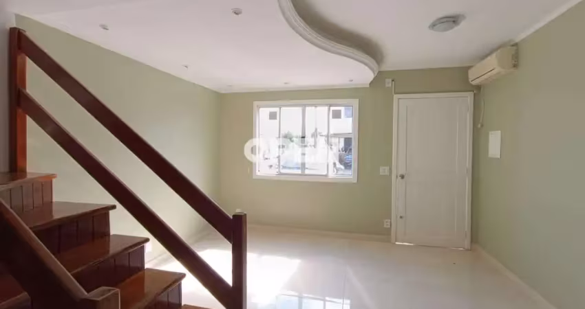 Casa em condomínio fechado com 2 quartos para alugar na Avenida Guilherme Schell, Rio Branco, Canoas