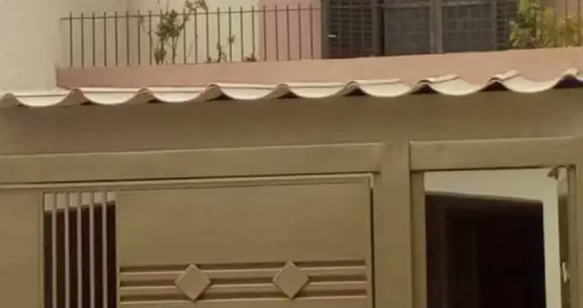 Casa com 3 quartos à venda na Rua Tufik Lauand, Jardim Cristo Rei (Vila Xavier), Araraquara