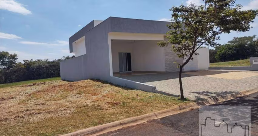 Casa a venda no condomínio Bella Vitta.