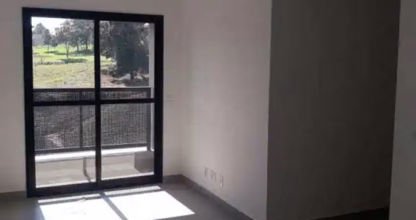 Apartamento com 3 quartos para alugar na Rua Professora Adélia Izique, Centro, Araraquara