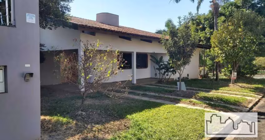 Ampla casa a venda no jardim vale das rosas em araraquara.
