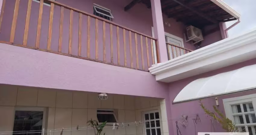 Casa com 3 quartos à venda na Rua Vitório Prando, Jardim Pinheiros (Vila Xavier), Araraquara