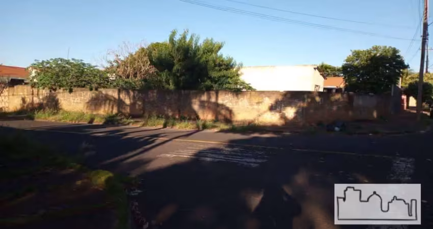 Terreno à venda na Avenida Nossa Senhora Aparecida, Jardim Pinheiros (Vila Xavier), Araraquara