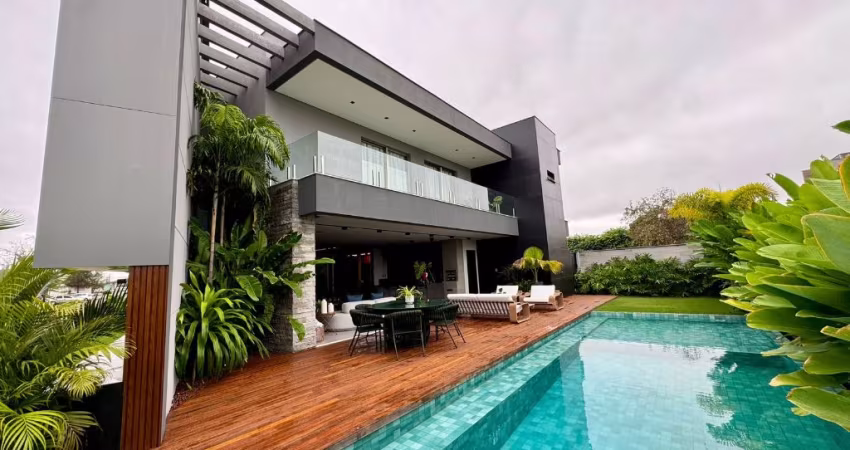 Casa de luxo em condomínio, Feira de Santana-Ba.