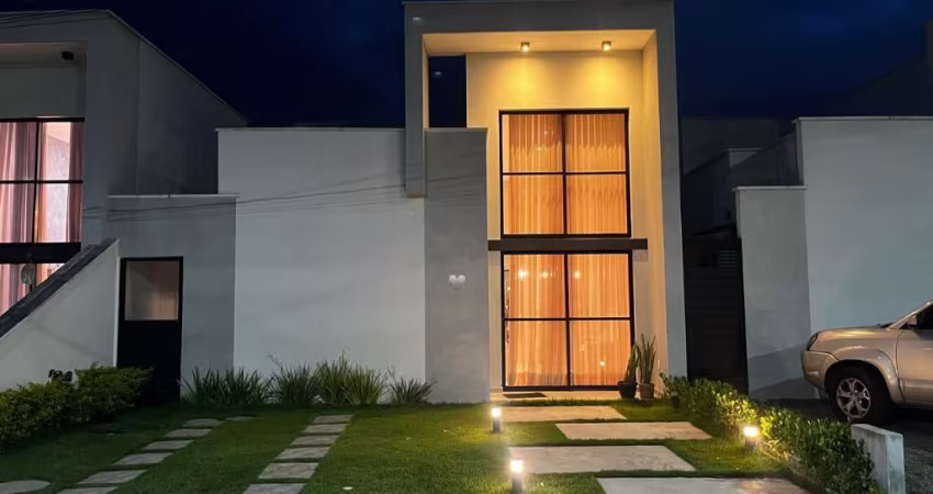 Alugo casa com 2 quartos em condomínio no Sim!