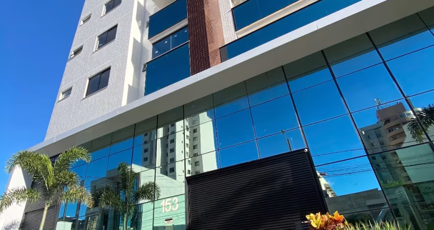 Lindo Apartamento de 03 quartos e duas vagas de Garagem no bairro Cidade Nobre