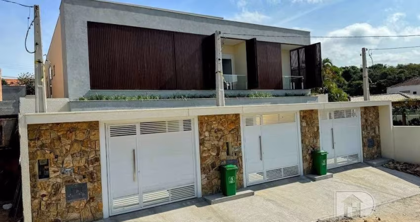 Casas Duplex a 600 Metros da Praia do Ingleses
