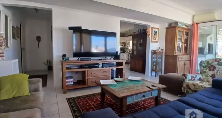 Apartamento com 2 quartos para alugar na Rua Douglas Seabra Levier, Carvoeira, Florianópolis