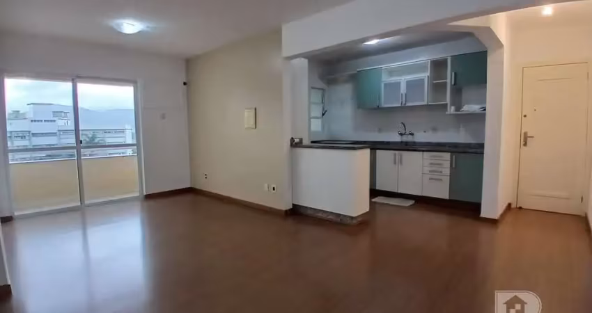 Apartamento com 3 quartos para alugar na Rua João Pio Duarte Silva, Córrego Grande, Florianópolis