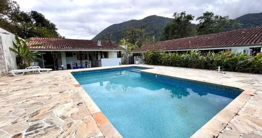 Casa com 6 dormitórios à venda, 262 m² por r$ 1.300.000,00 - lagoinha - ubatuba/sp