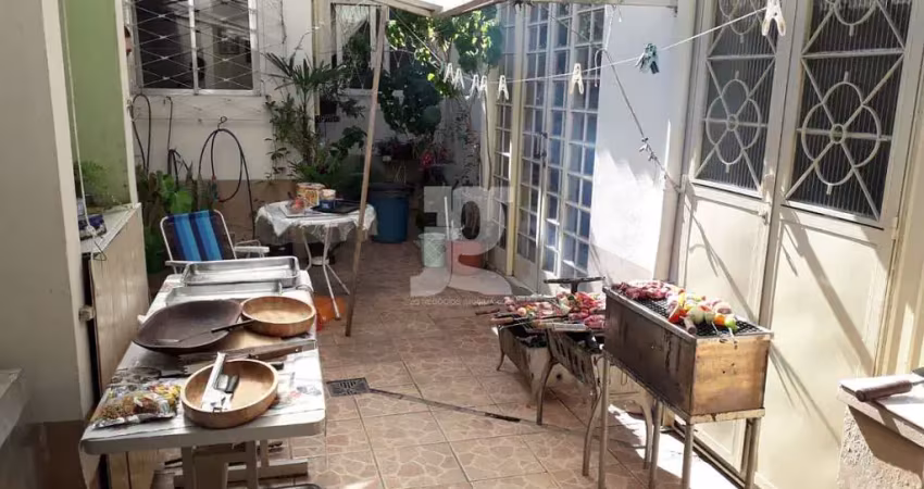 Casa com 2 quartos à venda na Rua Almirante Tamandaré, Centro, Pelotas