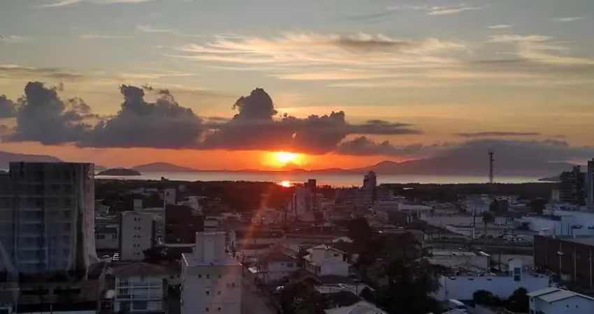 Apartamento com 2 quartos à venda na Rua Primavera, Pagani, Palhoça