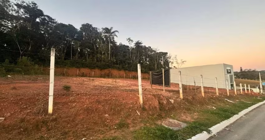 Terreno Comercial 420 m² em Forquilhas SJ | SC