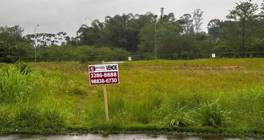 Terreno à venda na Vila Becker, Santo Amaro da Imperatriz 